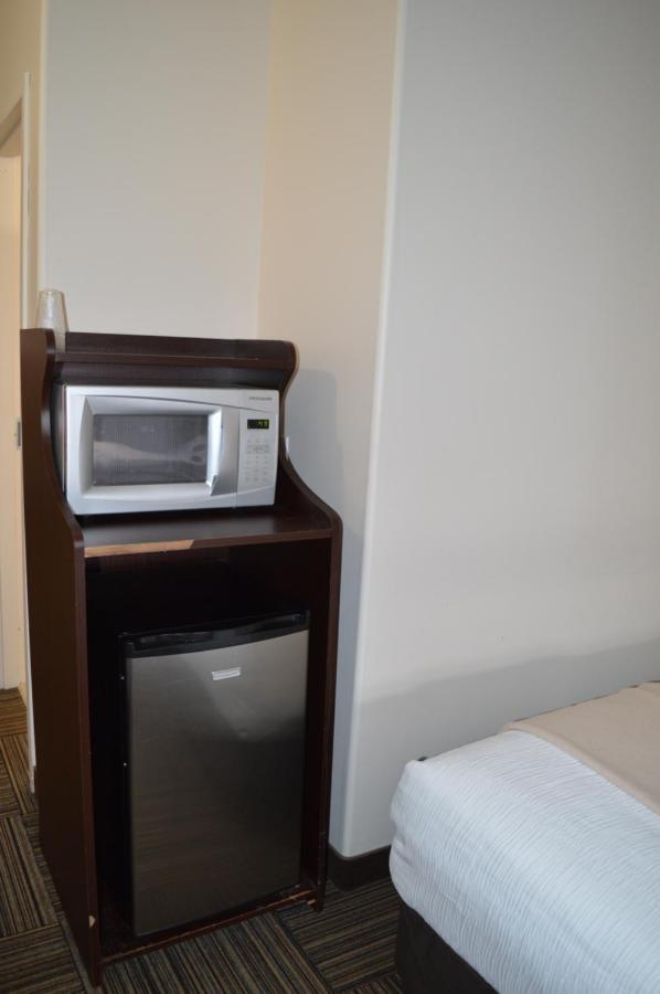 Iroquois Falls Auberge Macdonald Guest Inn מראה חיצוני תמונה